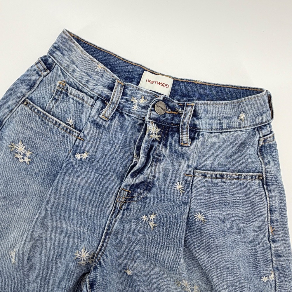 Driftwood Elizabeth Shorts Womens 24 Blue Embroidered Floral High Rise Denim